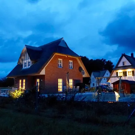 H10 Ostsee Emmy Huus No 10 Rerik Holiday home Neu Gaarz